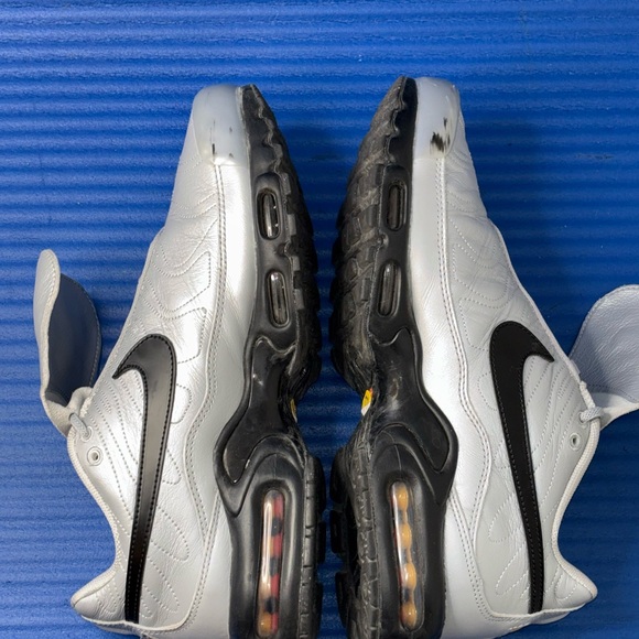 Size 11- Men’s Nike Air Max Plus Tiempo 'Wolf Grey Black' HM6850-001 - Picture 6 of 8